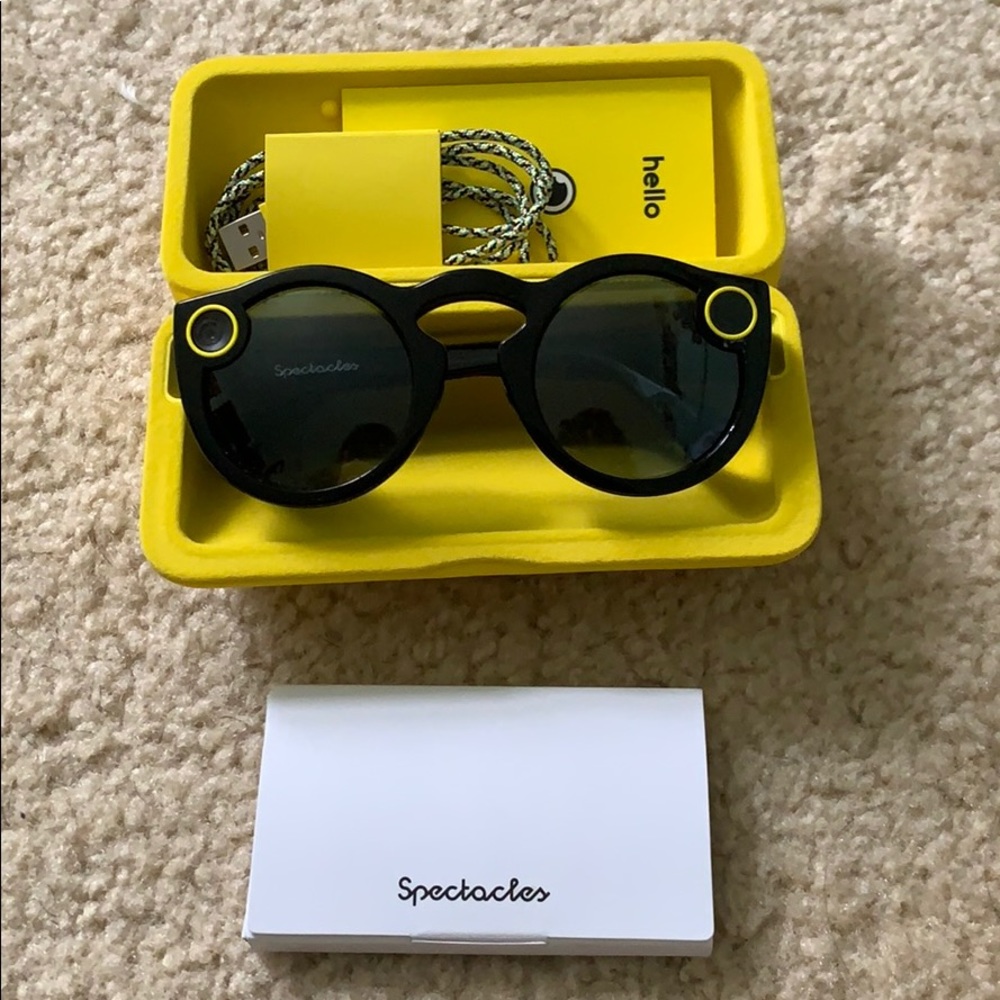 SNAPCHAT Spectacles